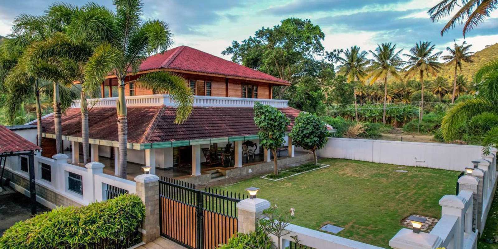 Senaro Luxury Farm - Anaikatti